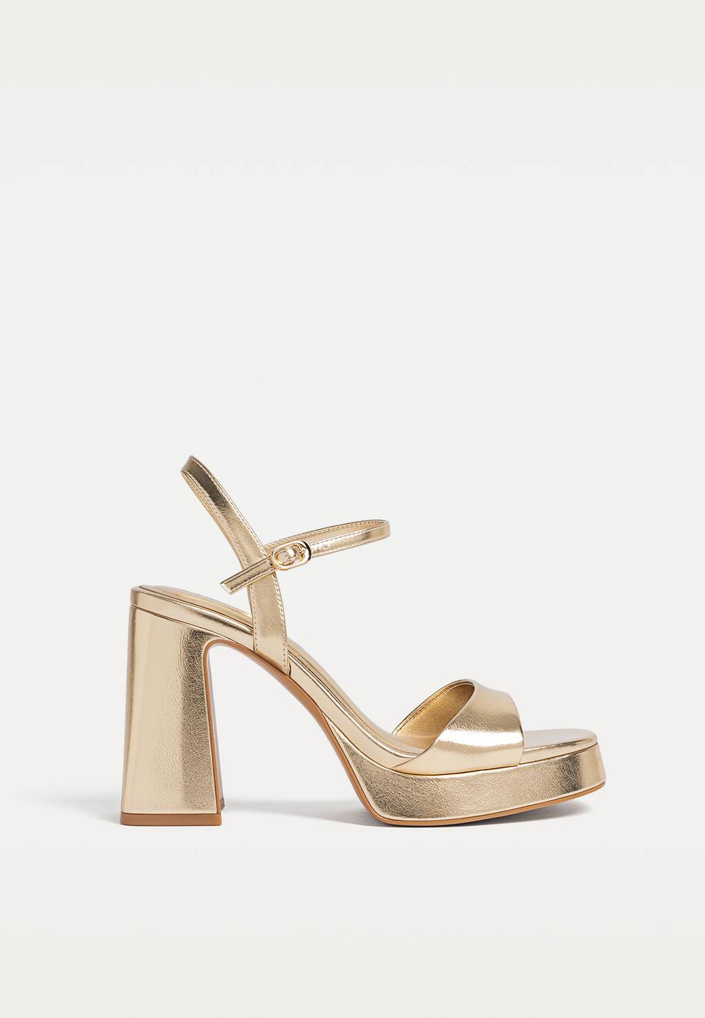 High-heel platform sandals