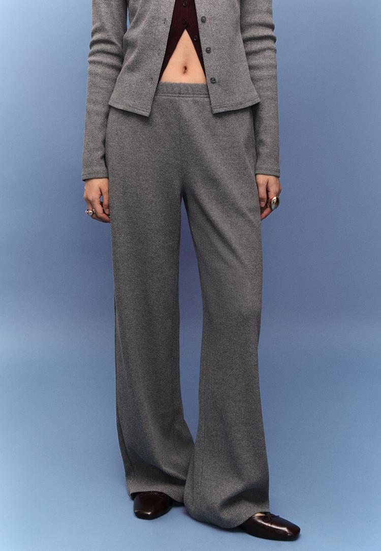 knit trousers