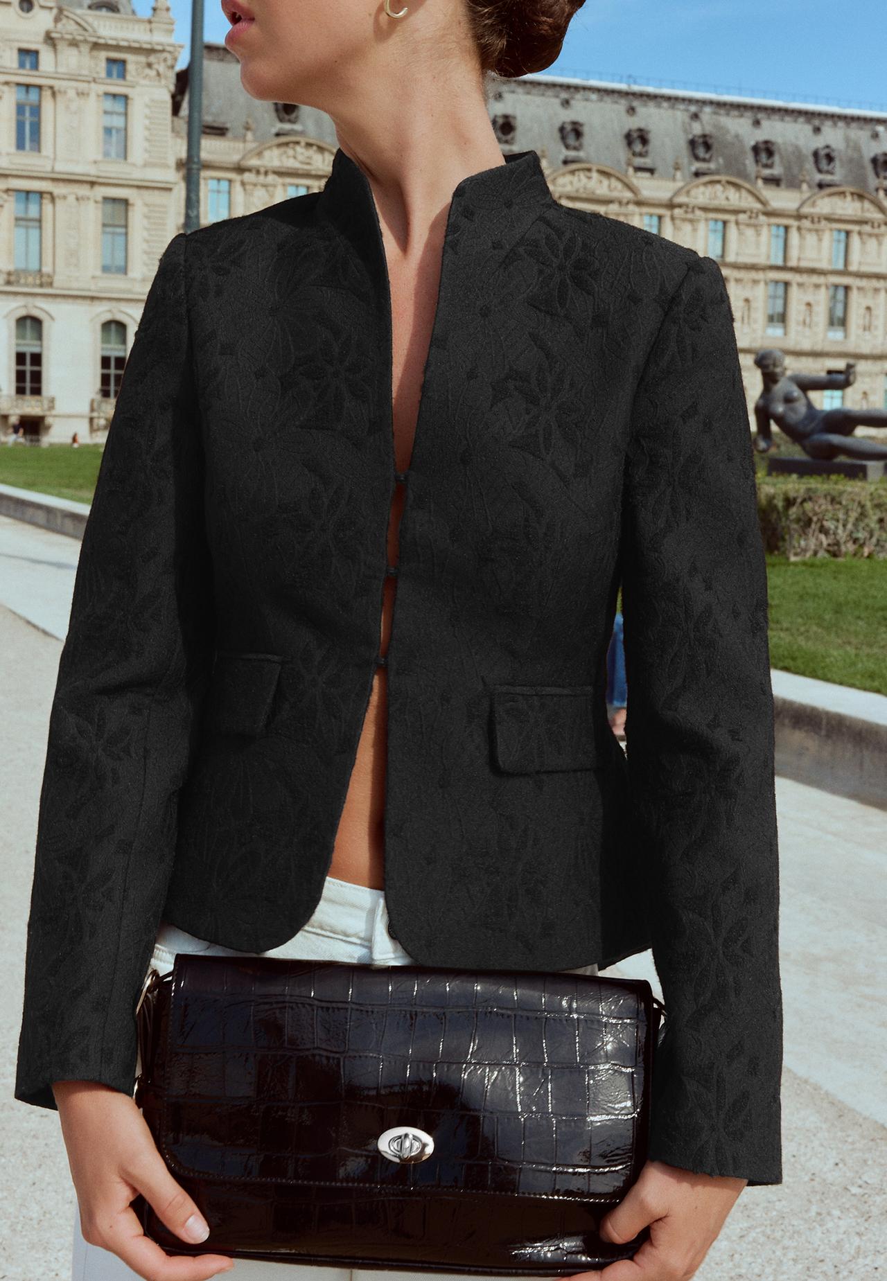 Asymmetric jacquard blazer — Black