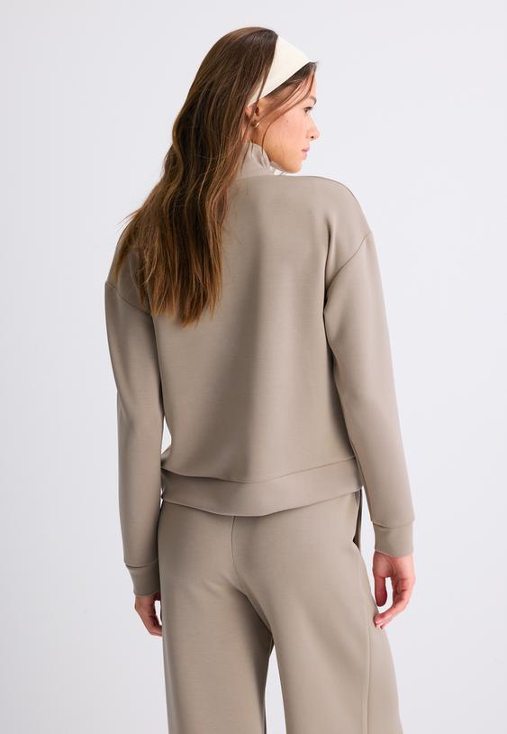 weiches-sweatshirt-mit-reiverschluss