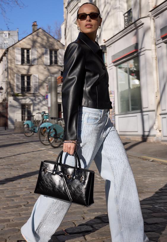 Къс Блейзър От Изкуствена Кожа