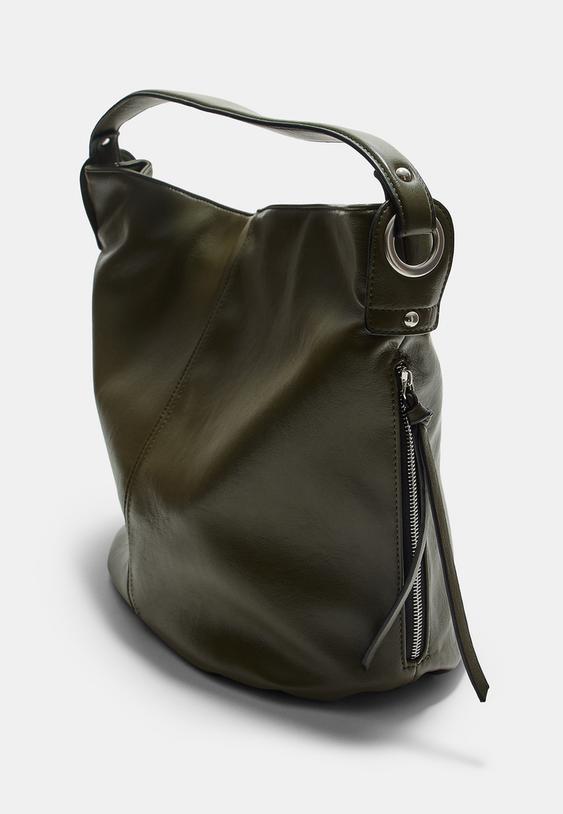 shoulder bag with zip