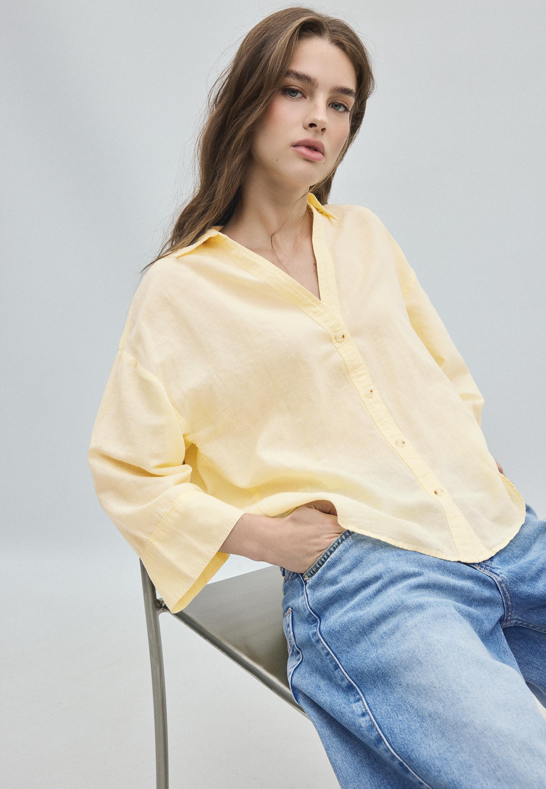 Linen-effect kimono sleeve shirt — Gold
