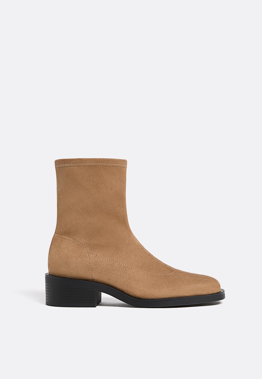 Botines planos efecto ante