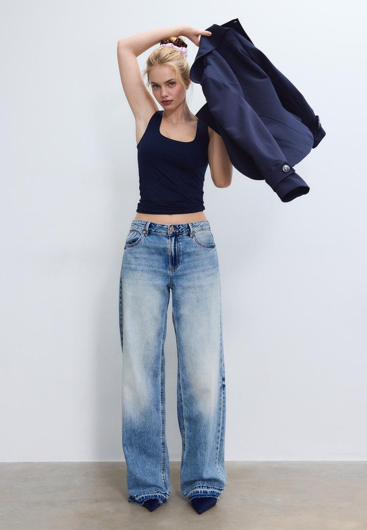 Stradivarius Μπλούζα Από Πολυαμίδιο Με Φαρδιές Τιράντες Navy Blue Xl