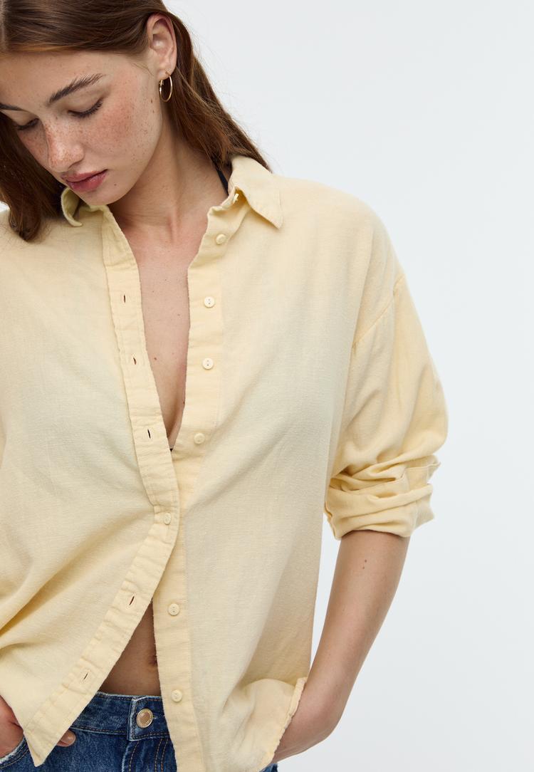 camisa fluida com linho
