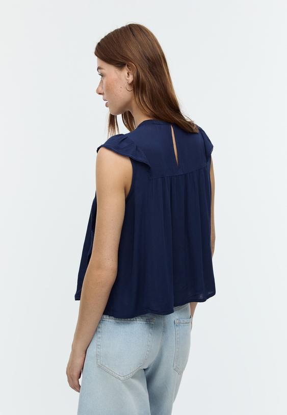 flowing ruffled blouse