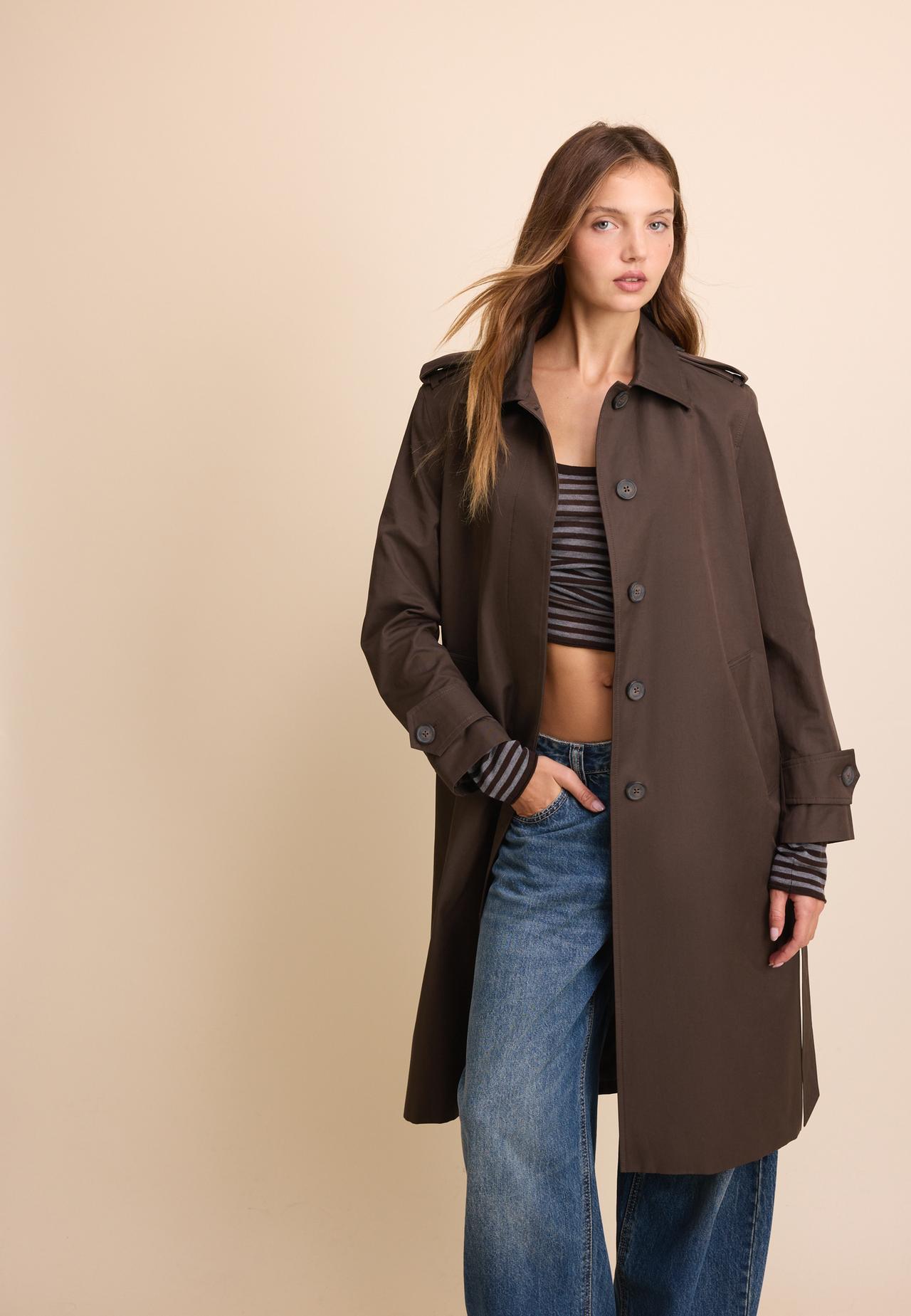 Long single-breasted trench coat — Brown