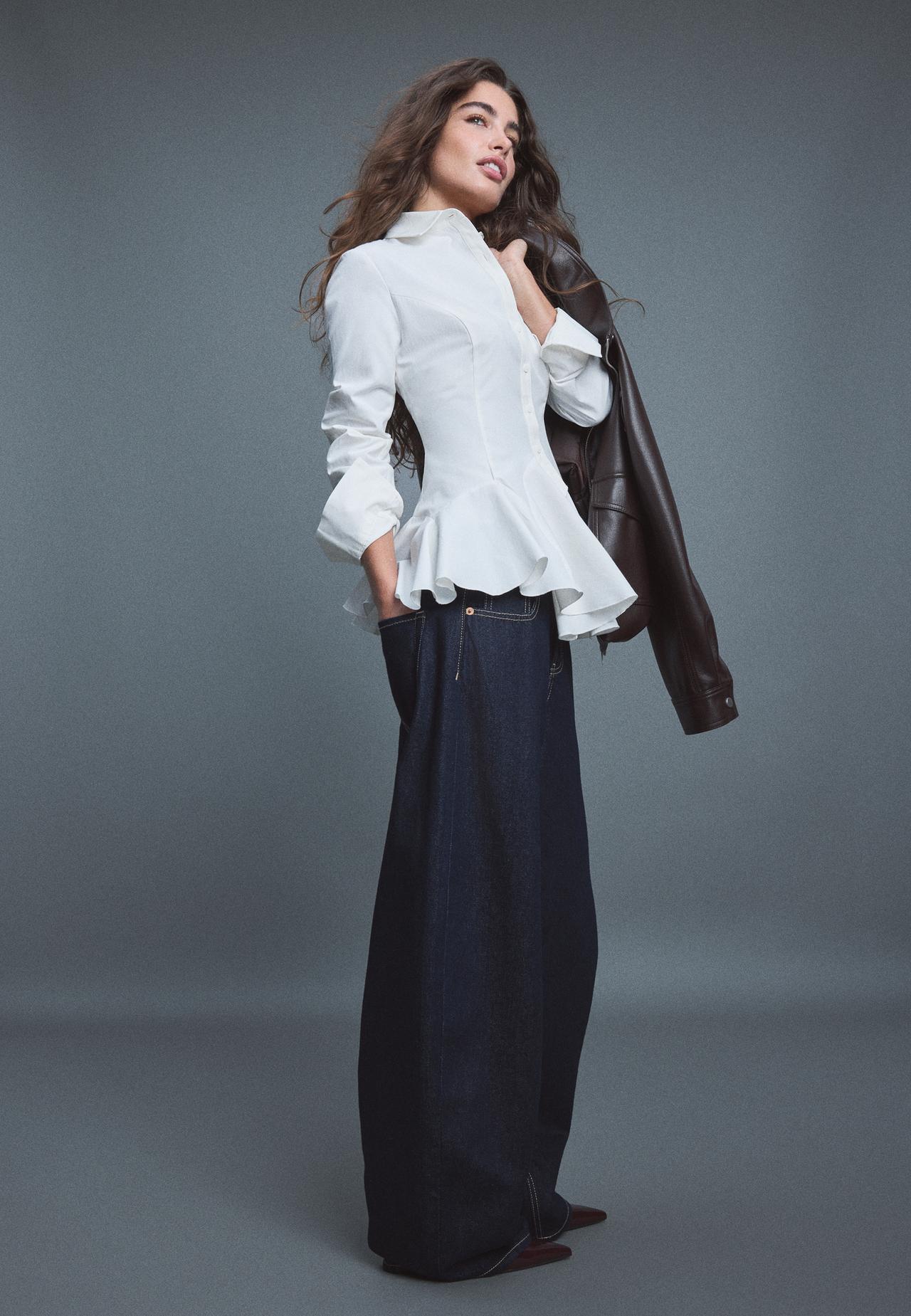 Poplin shirt with ruffles — White