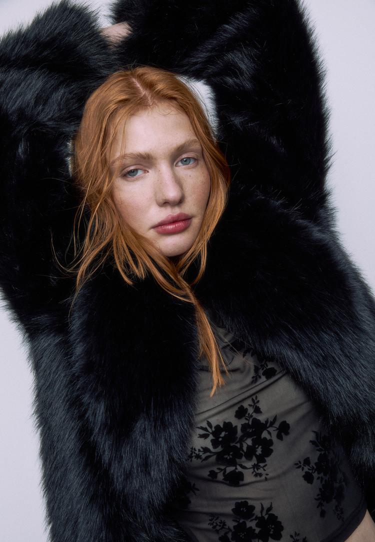 abrigo largo efecto pelo