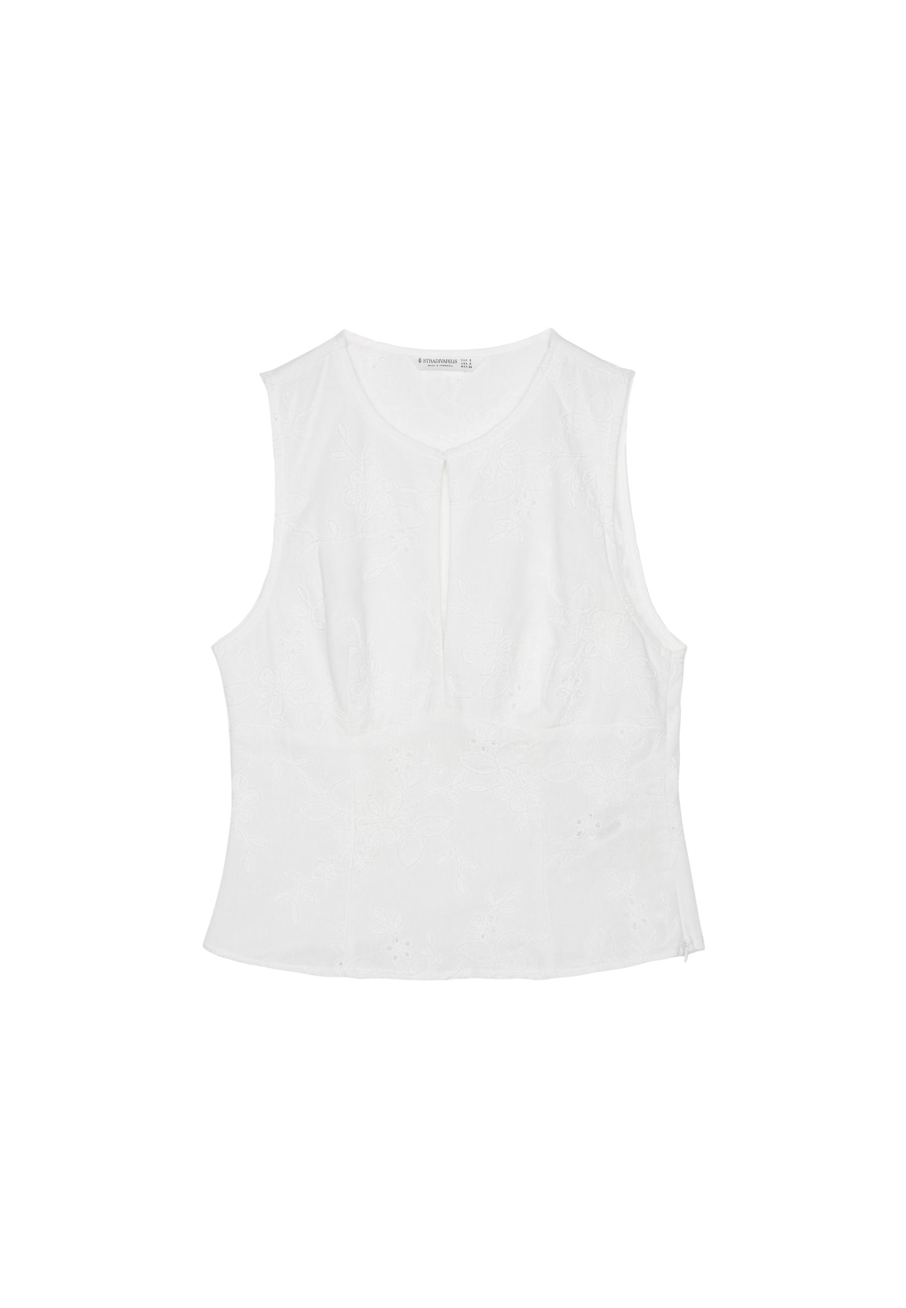 Fitted embroidered sleeveless top — Ecru