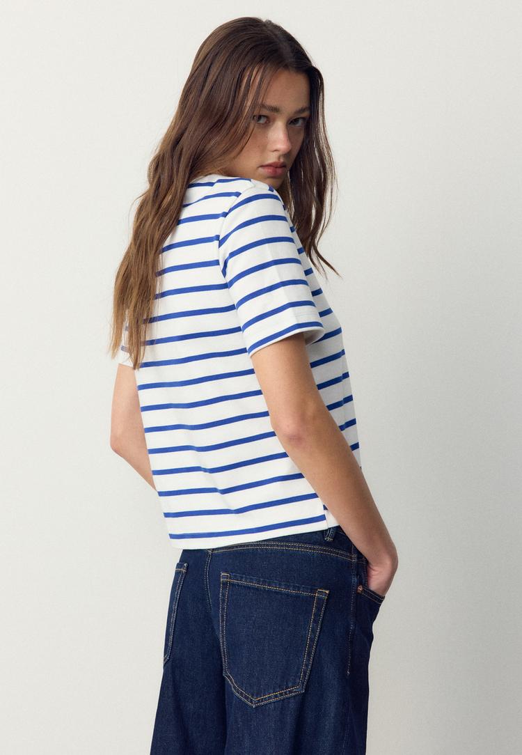 camiseta basica regular fit heavy weight