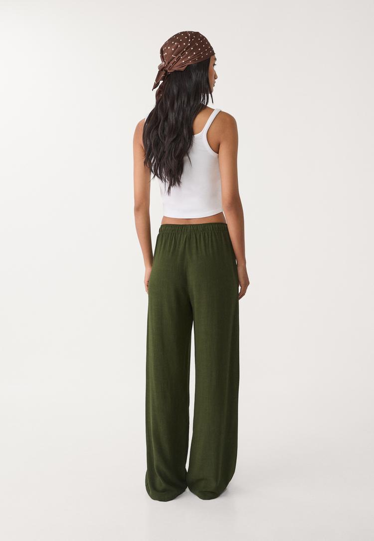 pantalon fluido con lino