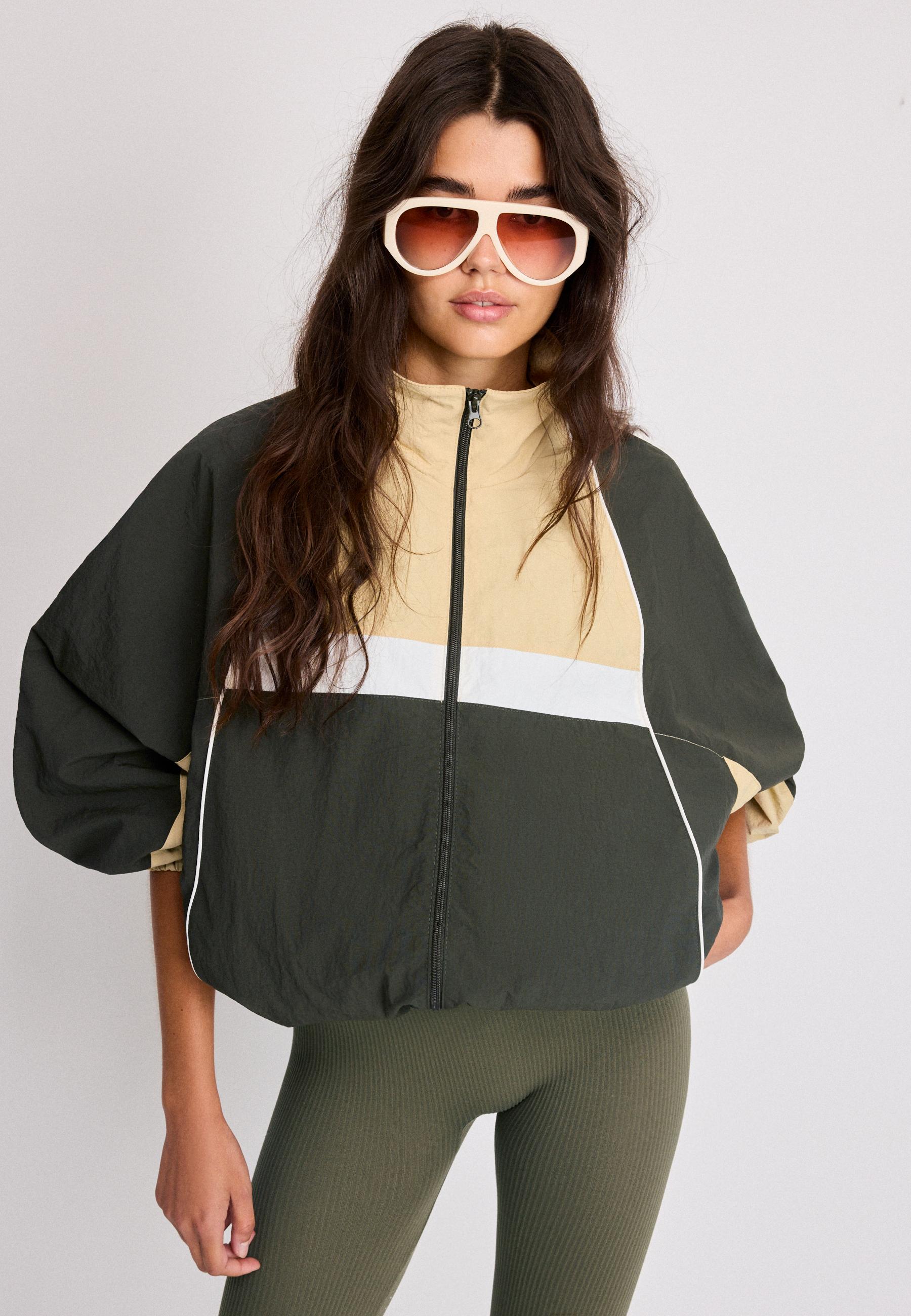 Technical windbreaker jacket — Khaki