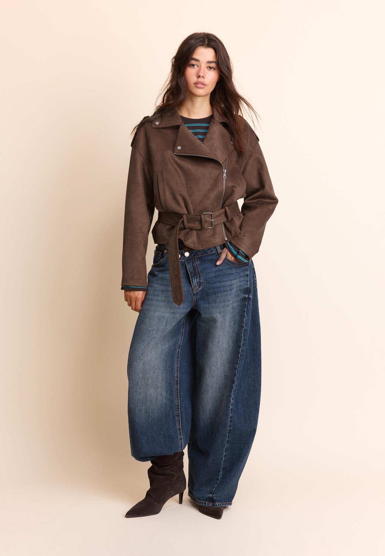 Biker jacket with belt — Brown