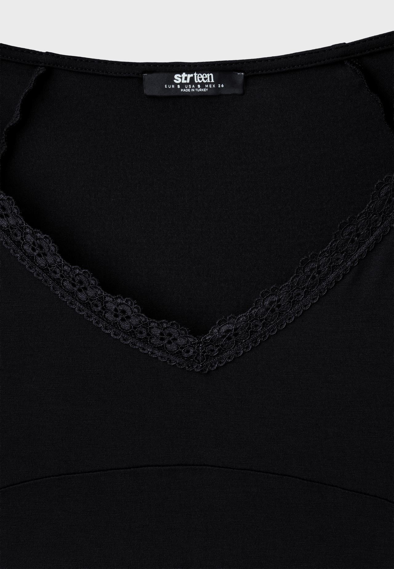 Lace long sleeve under-bust T-shirt — Black