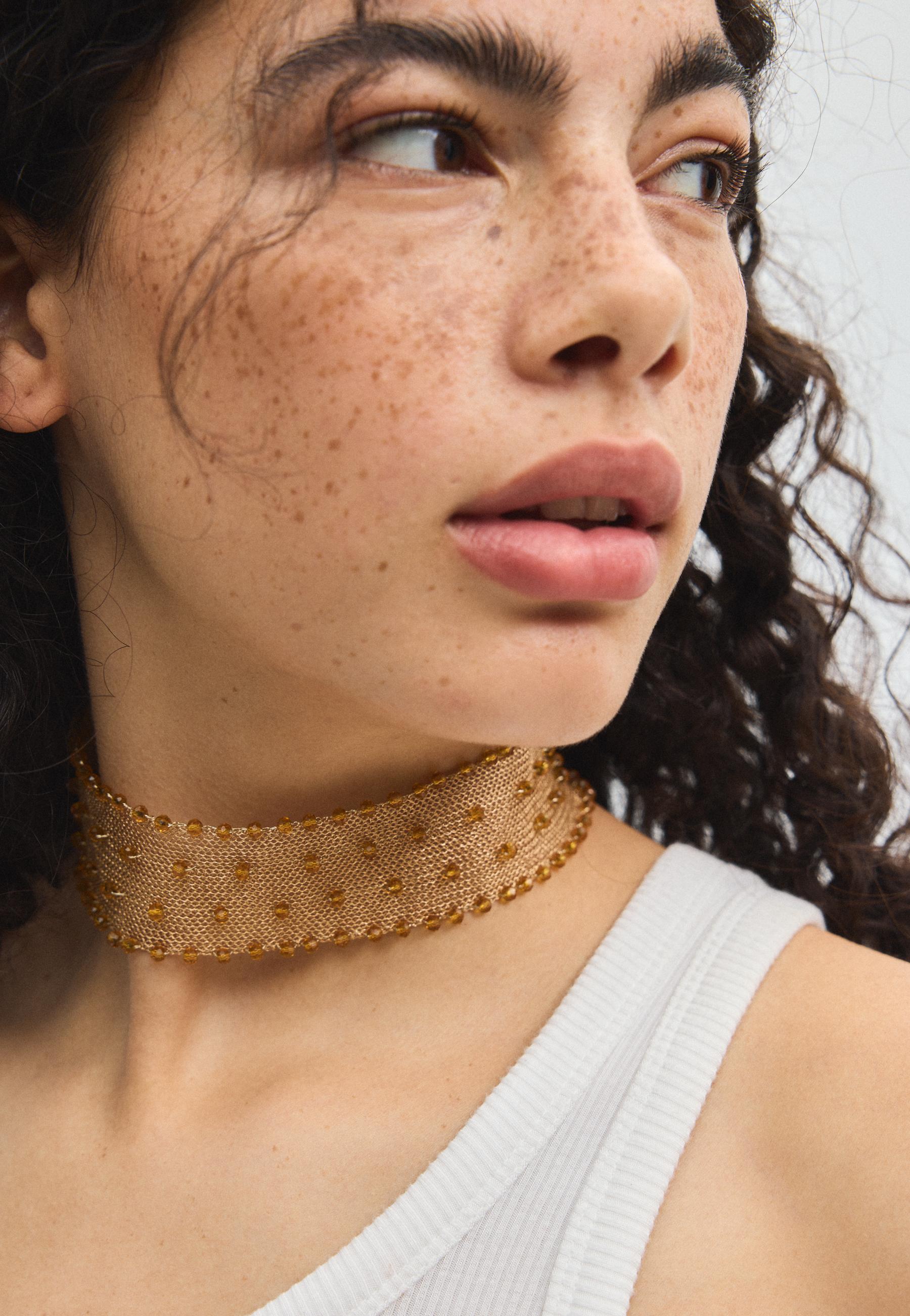 Rigid metal mesh choker — Gold