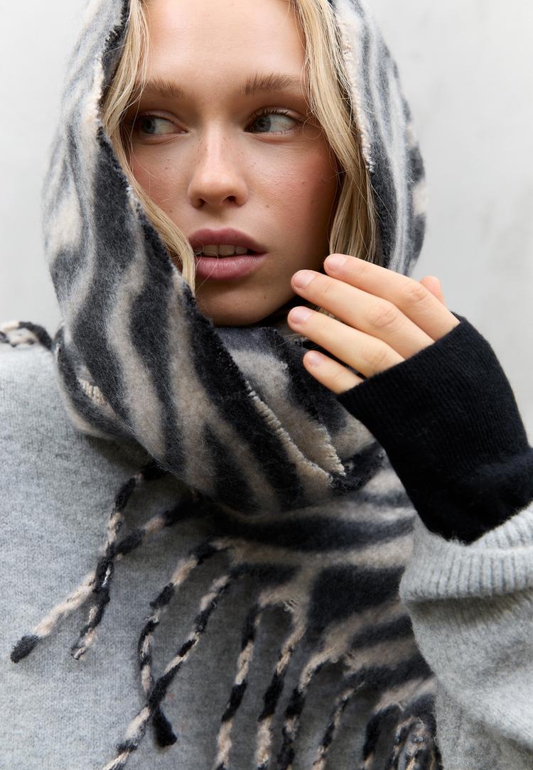schal-mit-animalprint