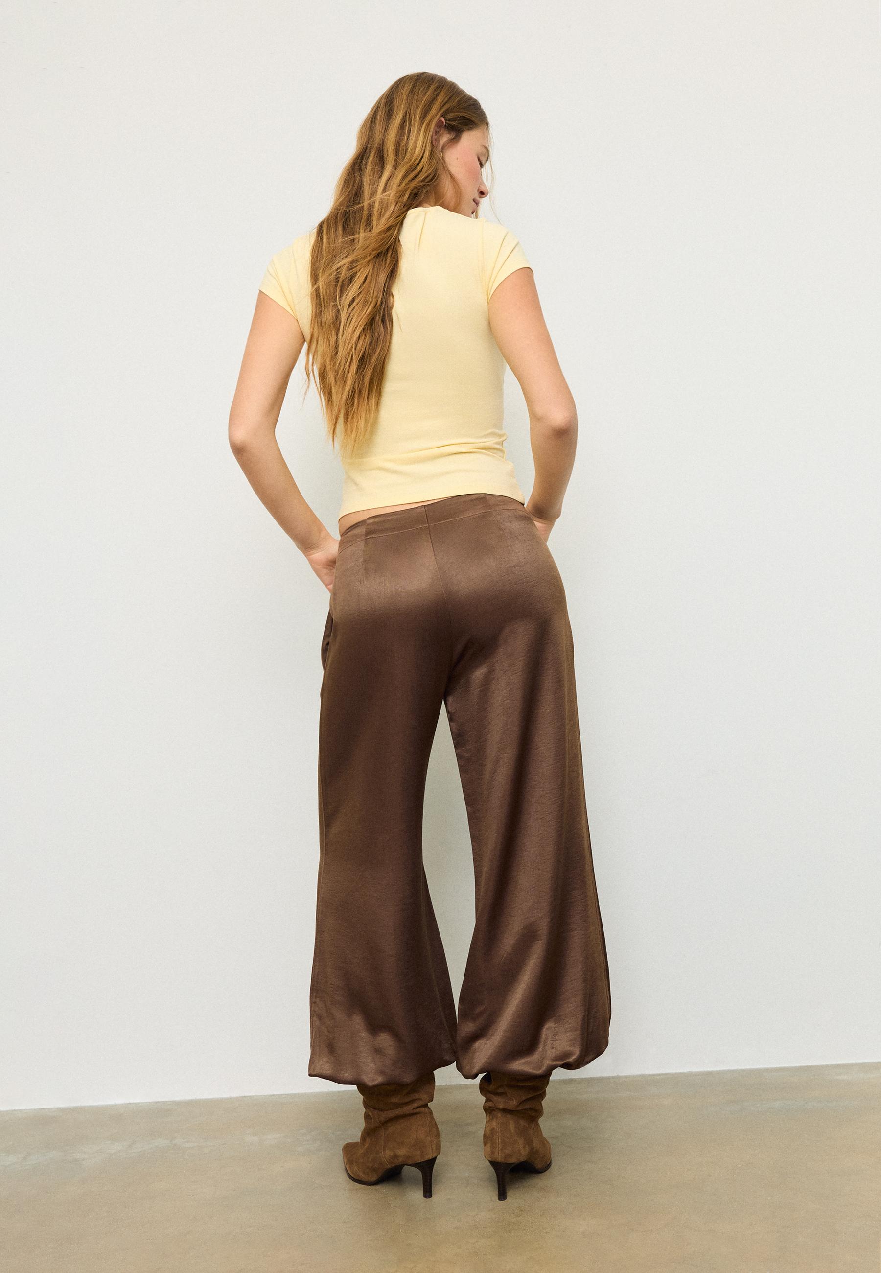 Smart satin balloon trousers — Brown