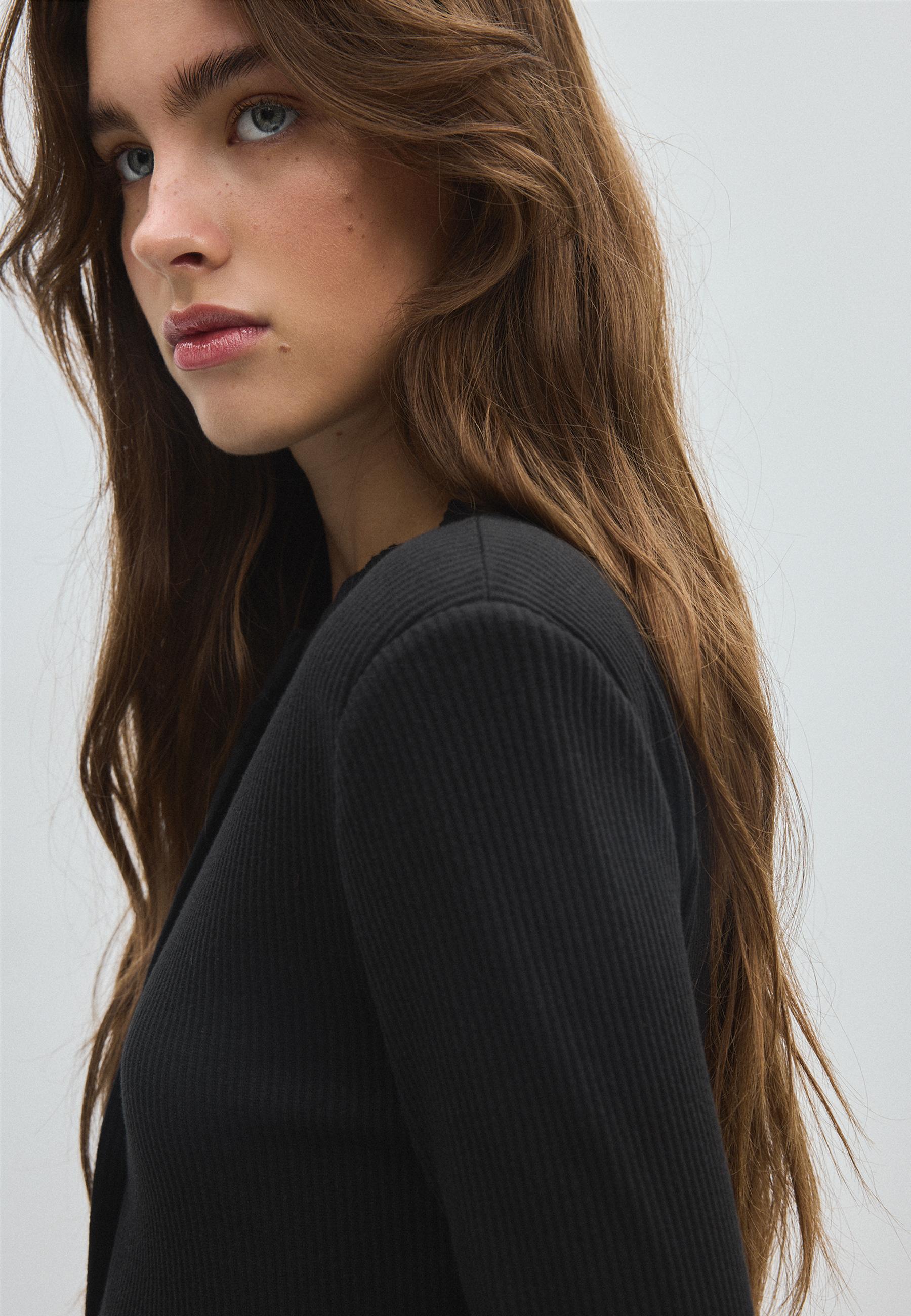 Knit cardigan with shoulder pads — Black