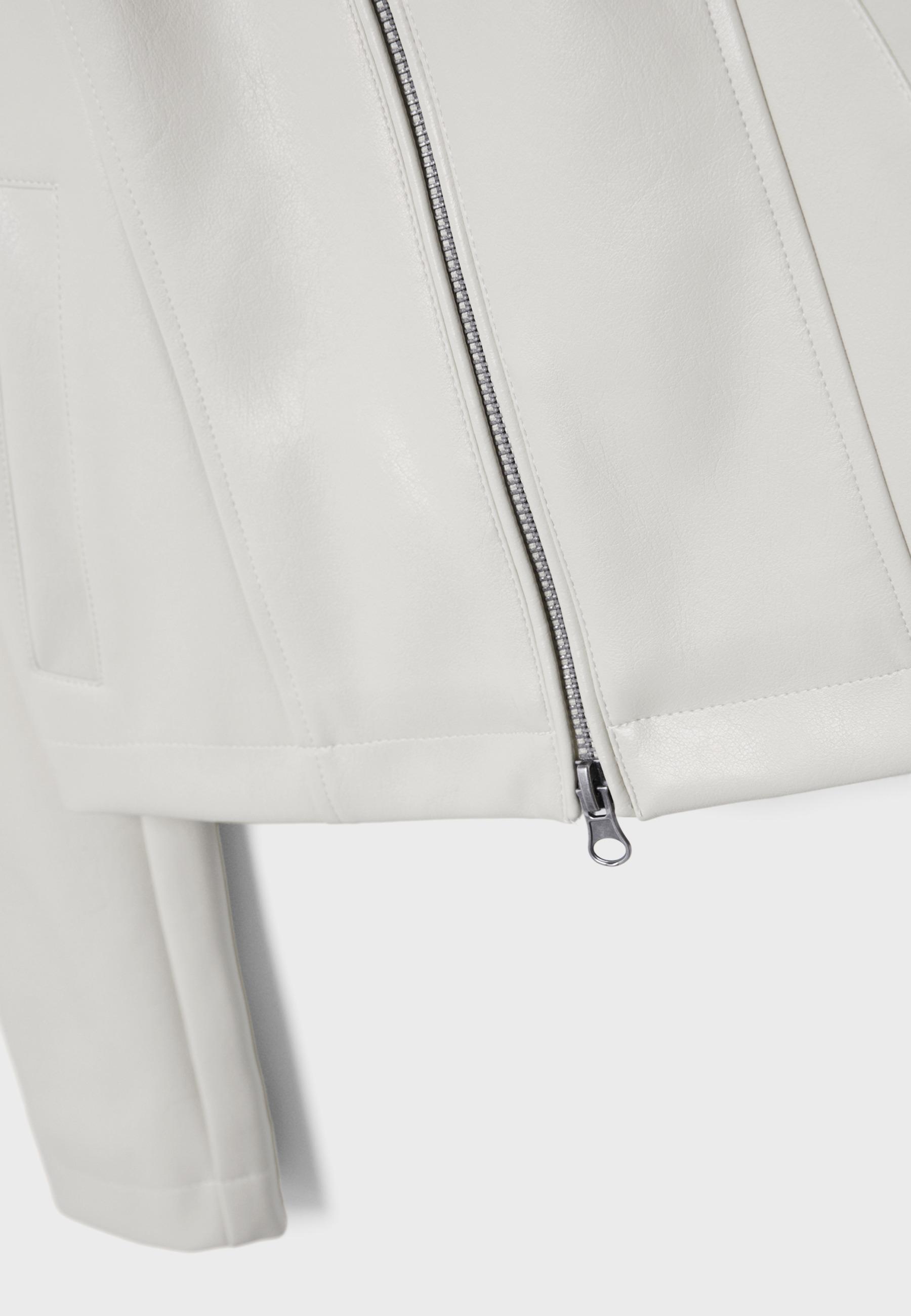 Fitted leather effect jacket — Ecru