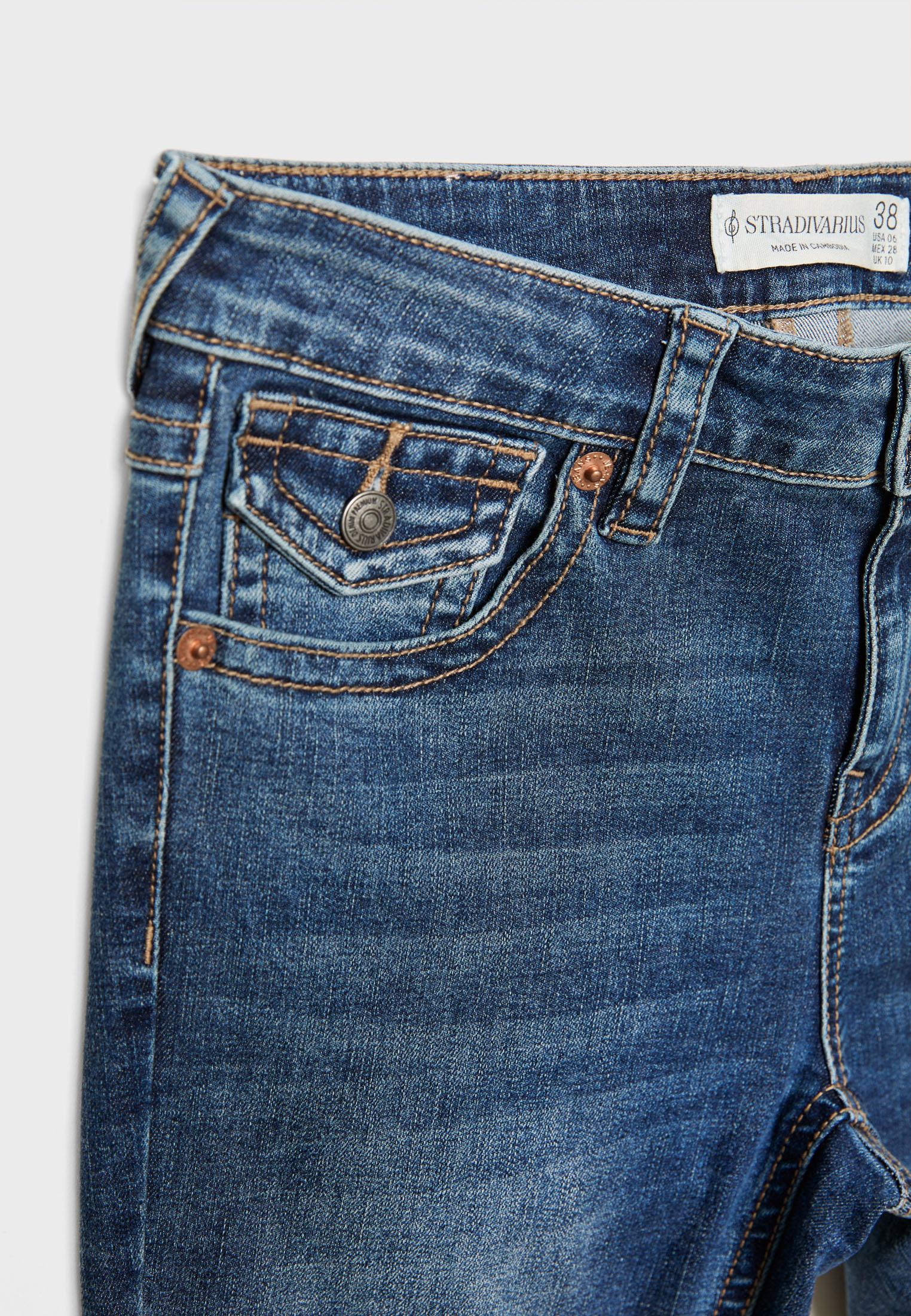 D04 low rise flared jeans — MEDIUM DENIM WASH