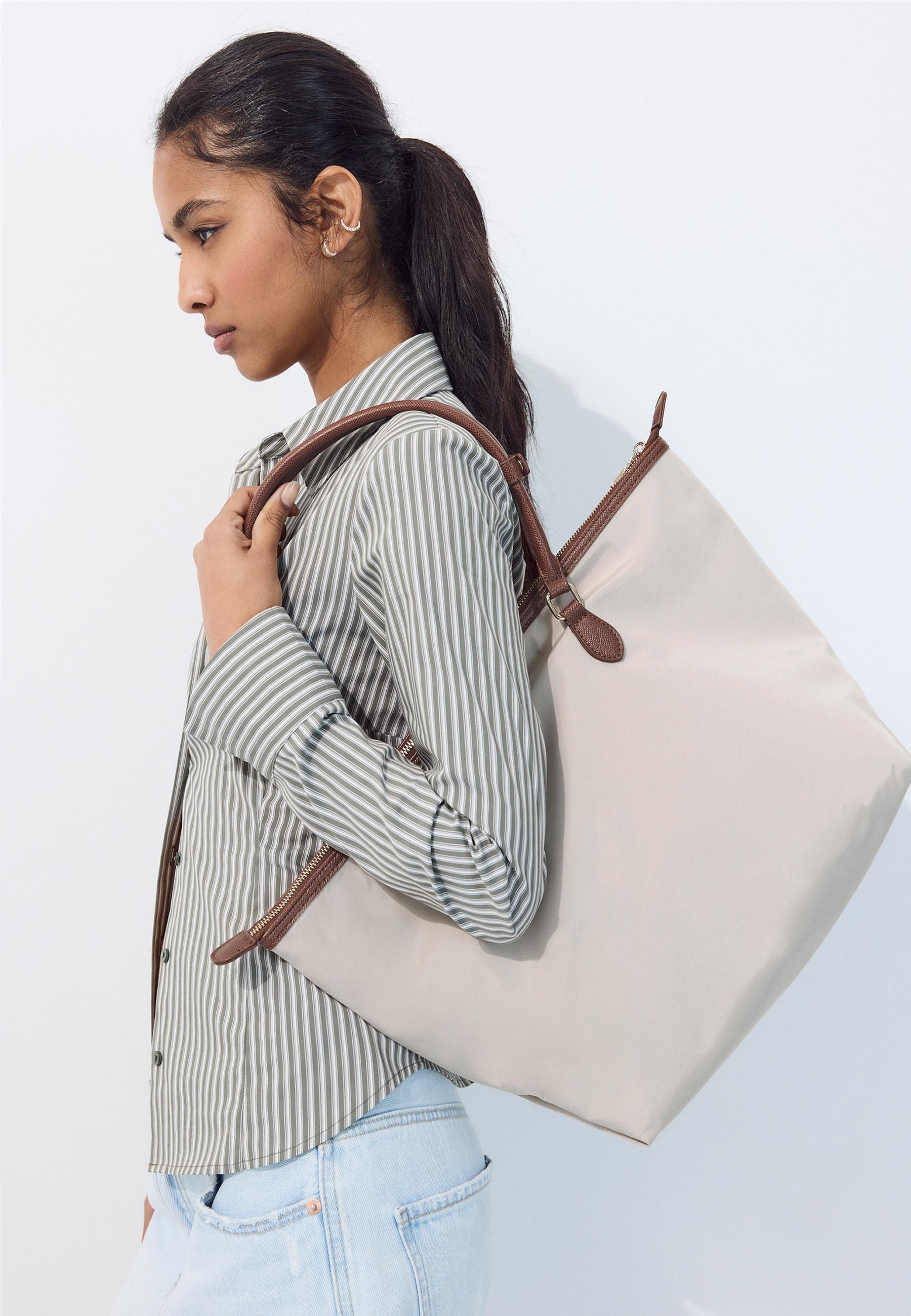 Contrast crossbody shopper bag — Stone