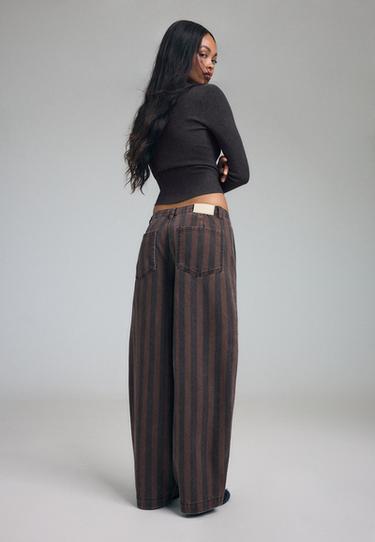 Striped seam barrel trousers — Brown 5