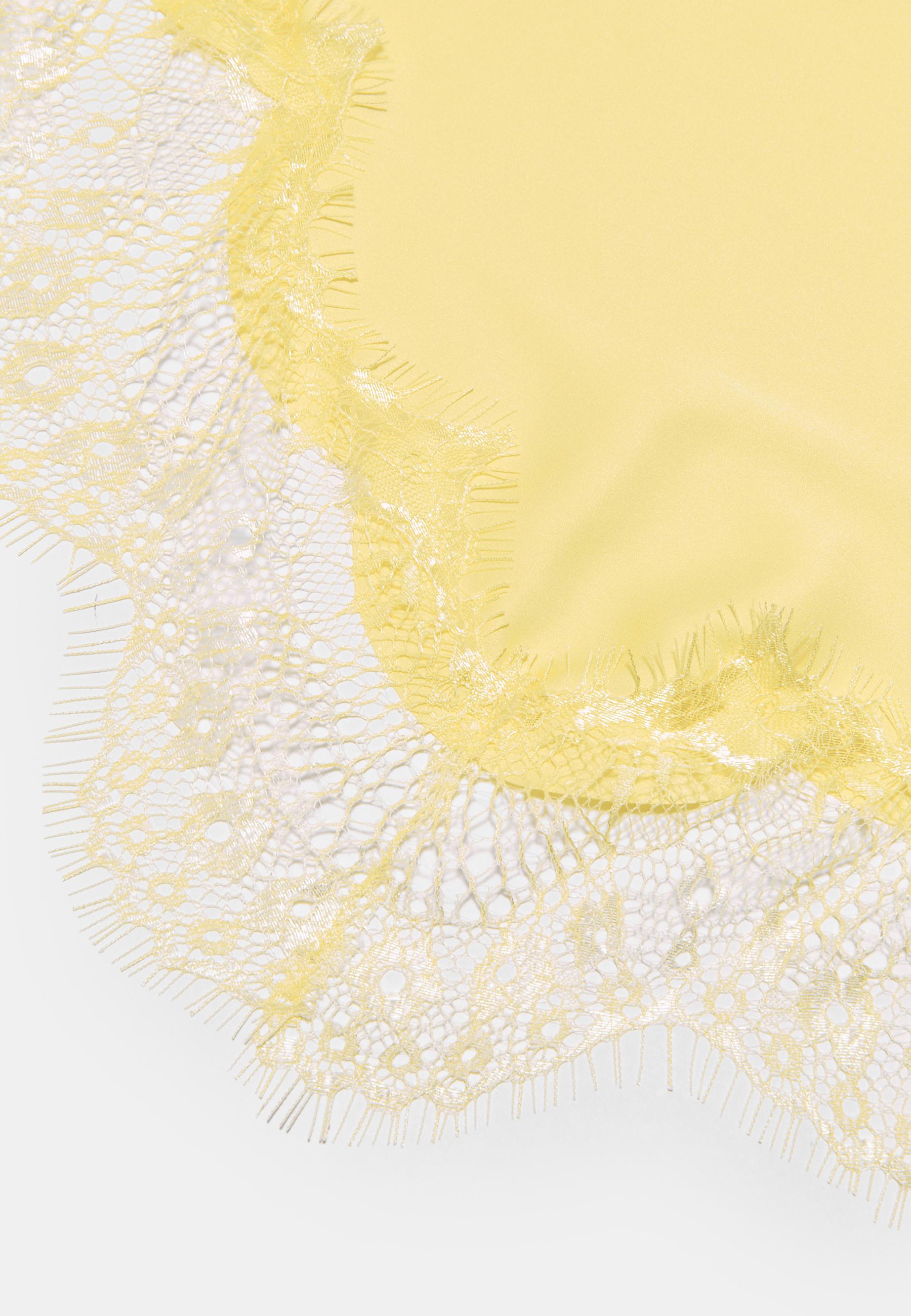 Lace Pareo — Gold