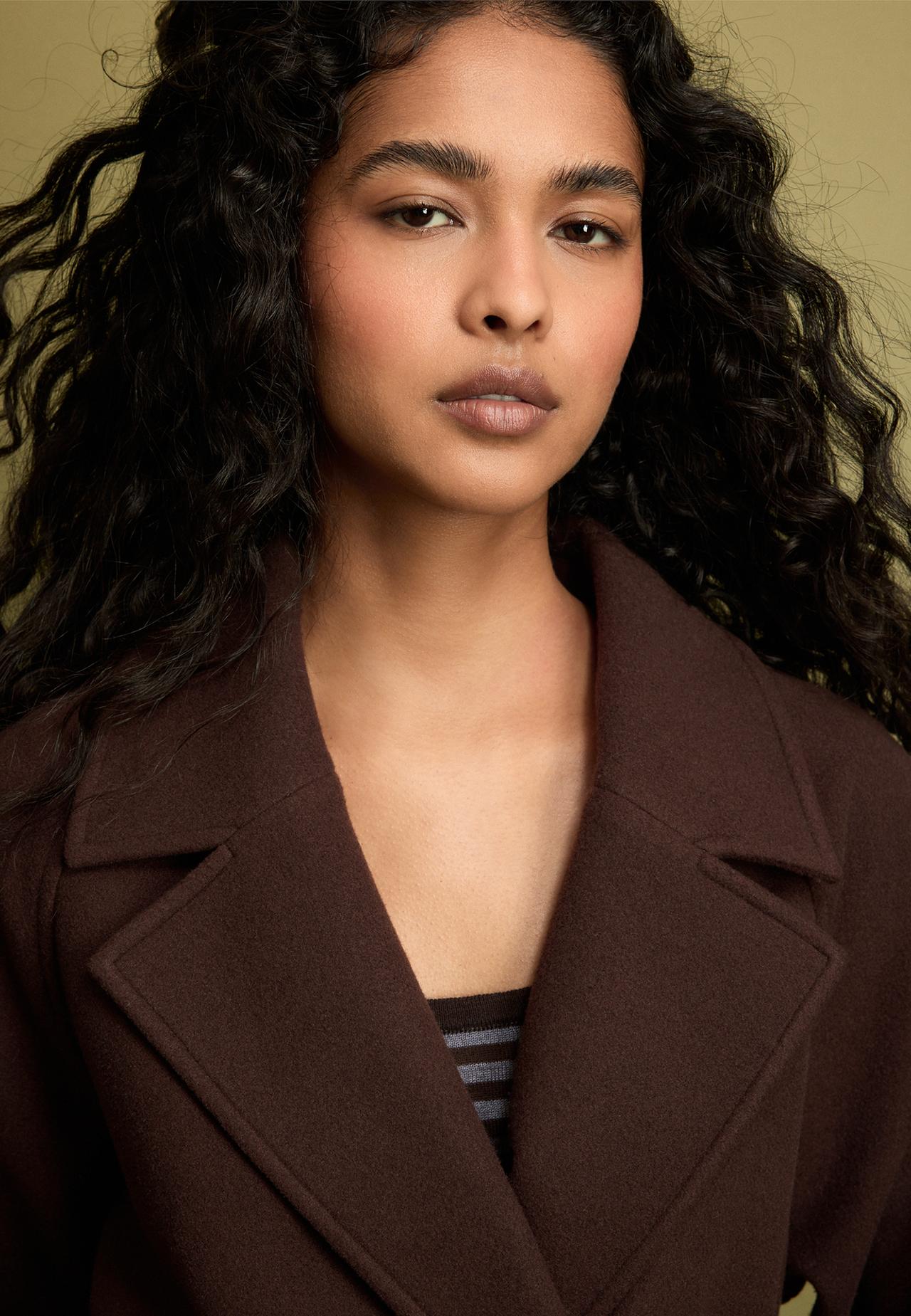 Soft-touch trench coat — Brown