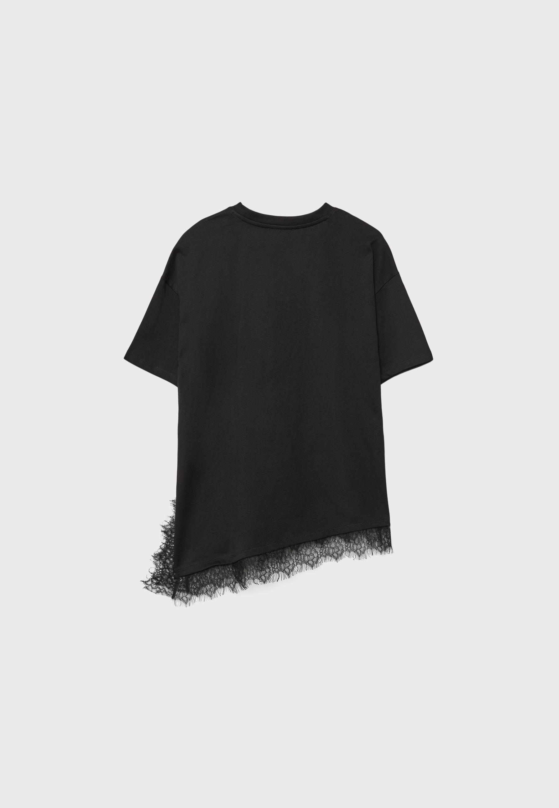 Short sleeve T-shirt with lace hem — Black