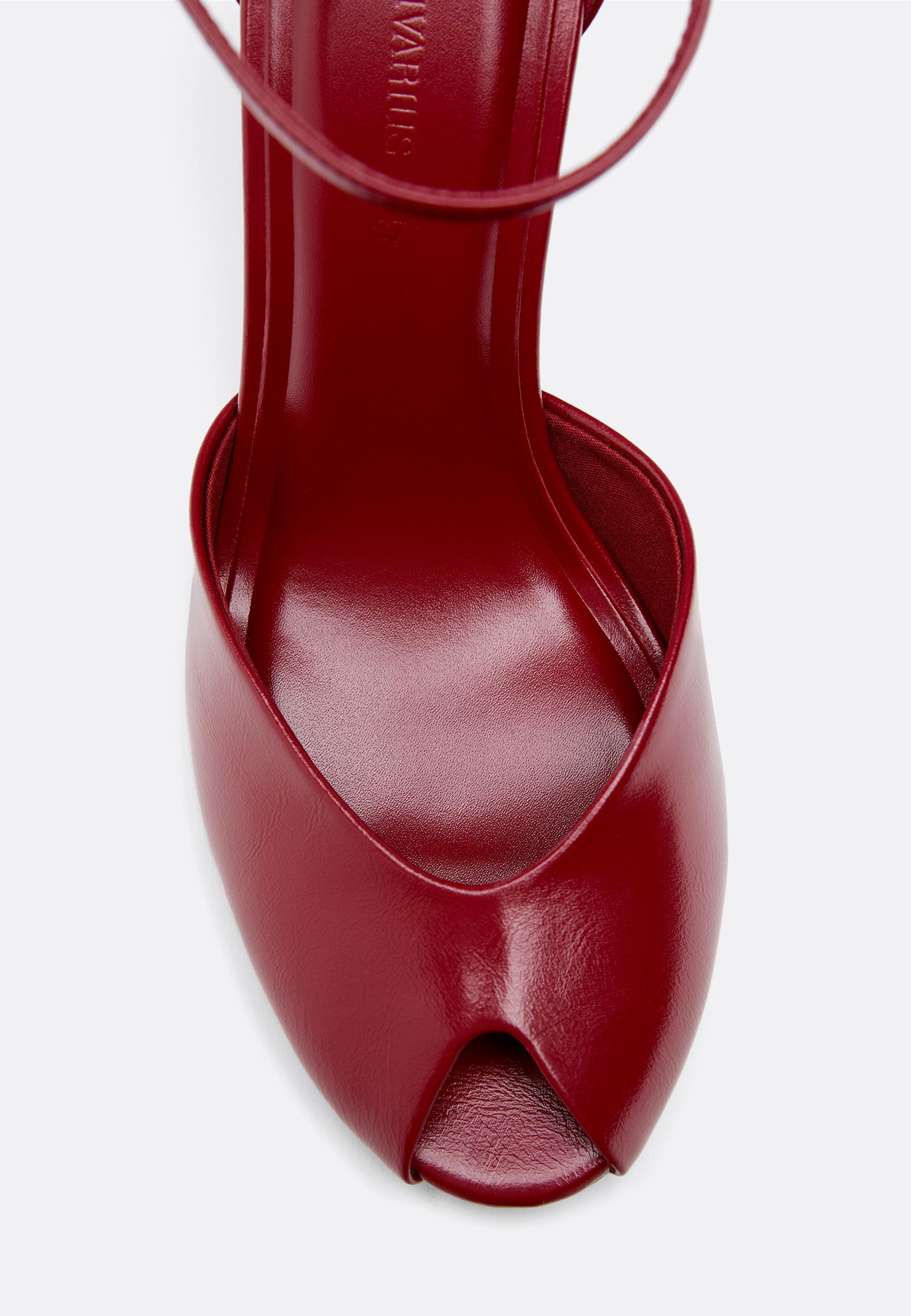 Open toe heeled shoes — RED