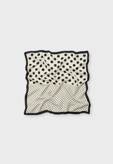 Polka dot scarf — Ecru 1
