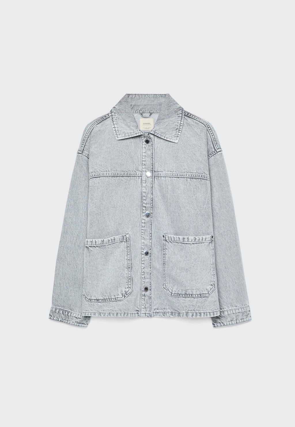 Cazadora denim bolsillos