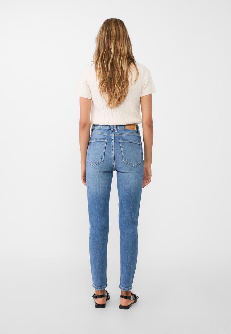 1465 slim fit mom jeans