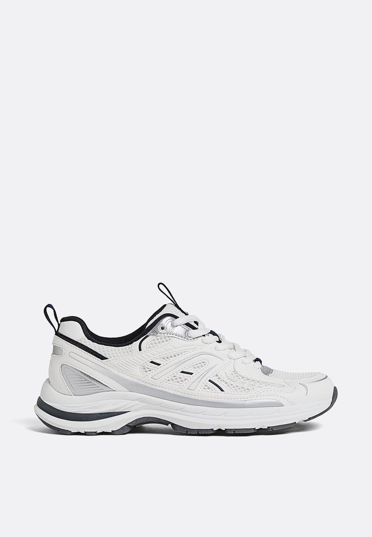 sneaker-mit-detail