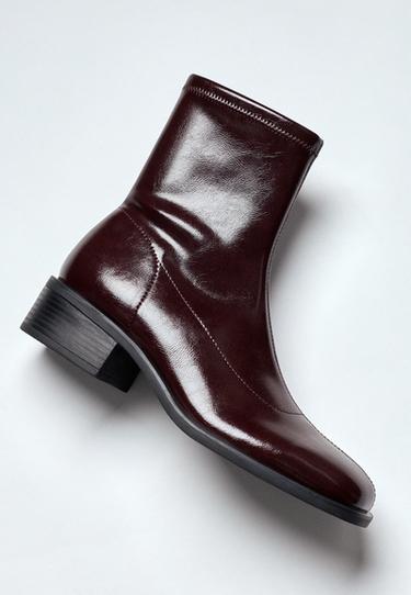 Flat stretch leather effect ankle boots — BURGUNDY  1