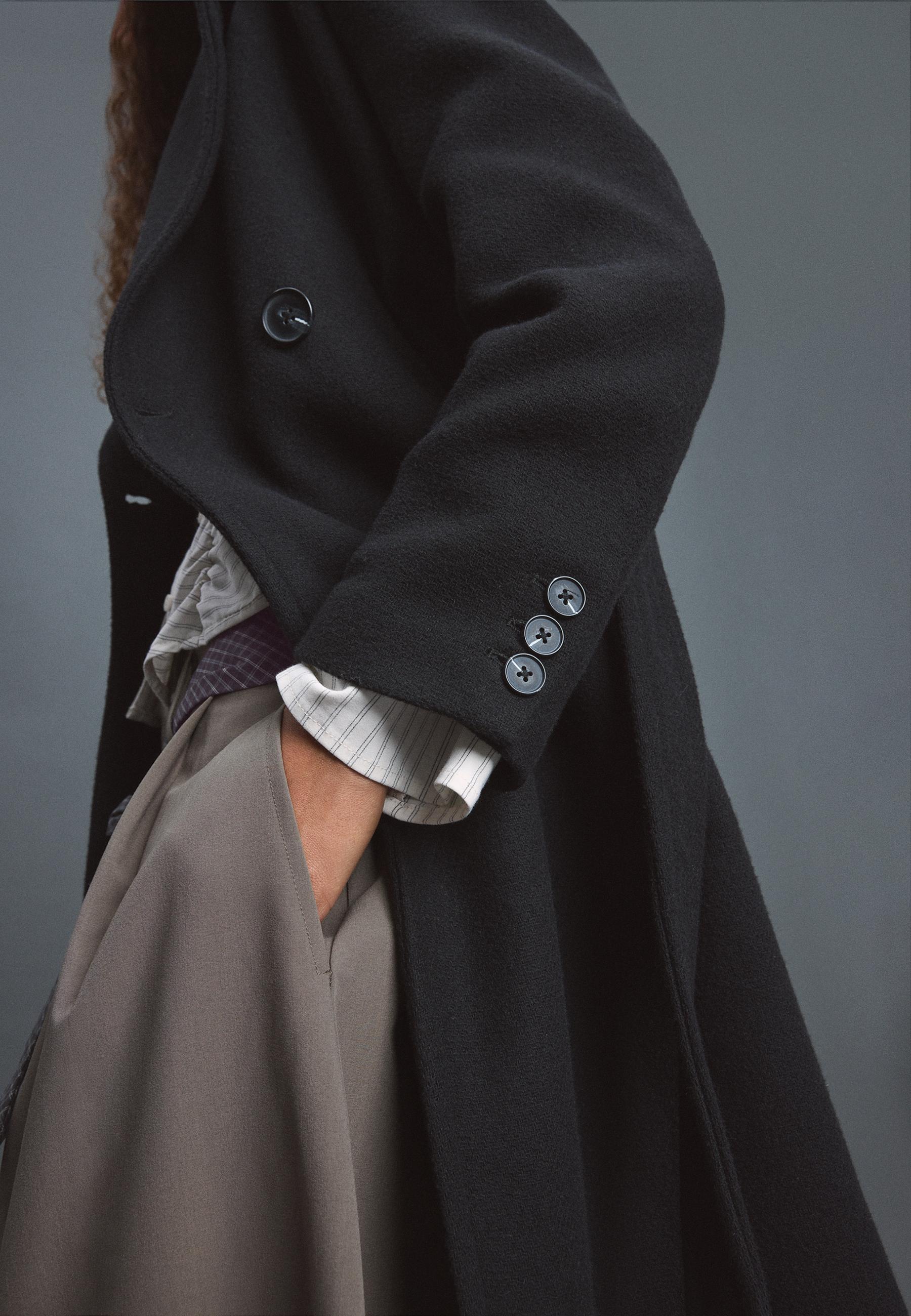 Felt texture coat with belt — Black