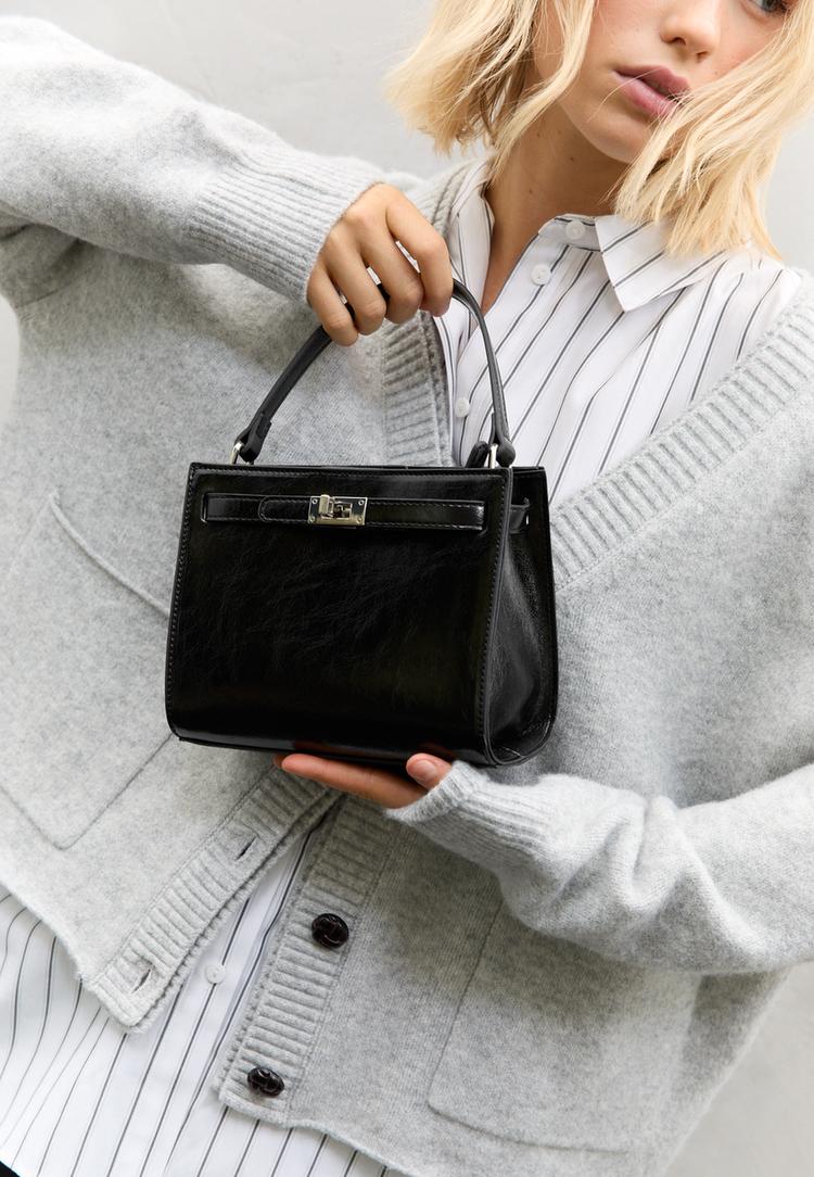 bolso bandolera efecto piel