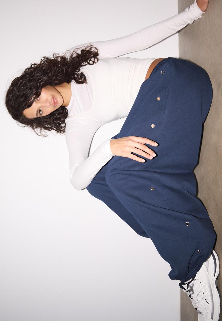 Stradivarius Παντελόνι Jogger Με Eyelets Navy Blue L