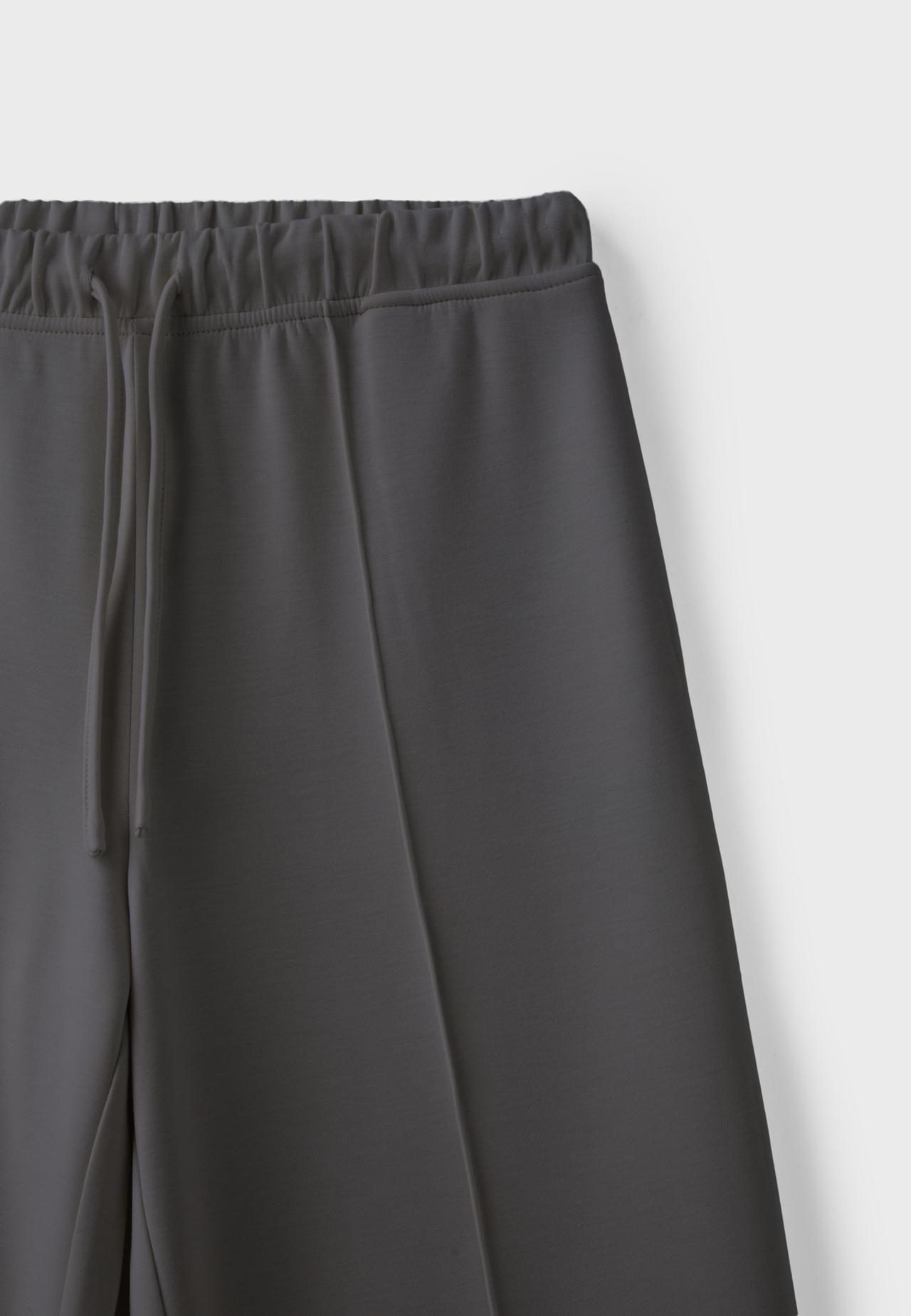 Soft-touch wide-leg jogger trousers with pin tuck — Grey