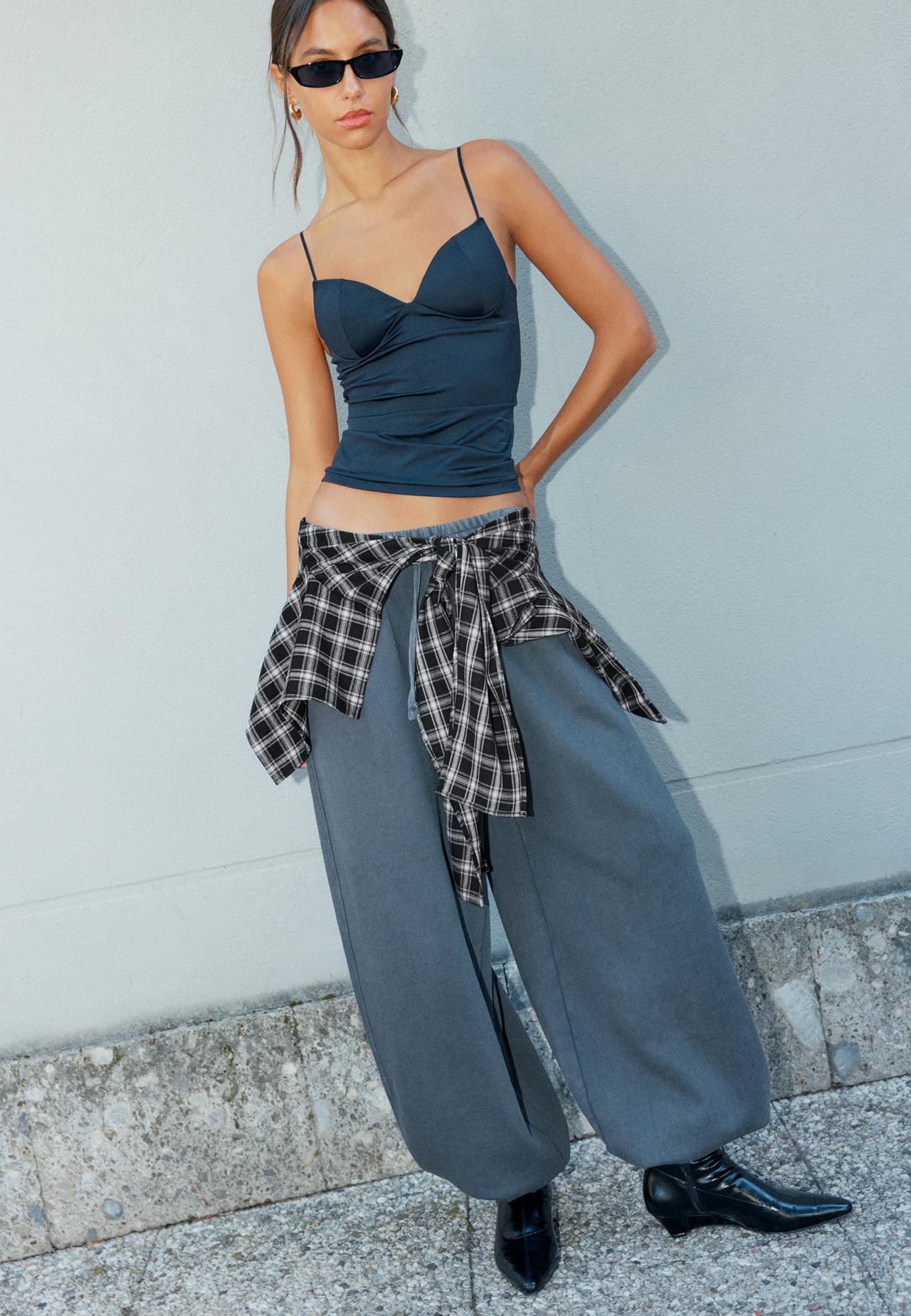 Plush acid wash joggers with toggles — Dark grey