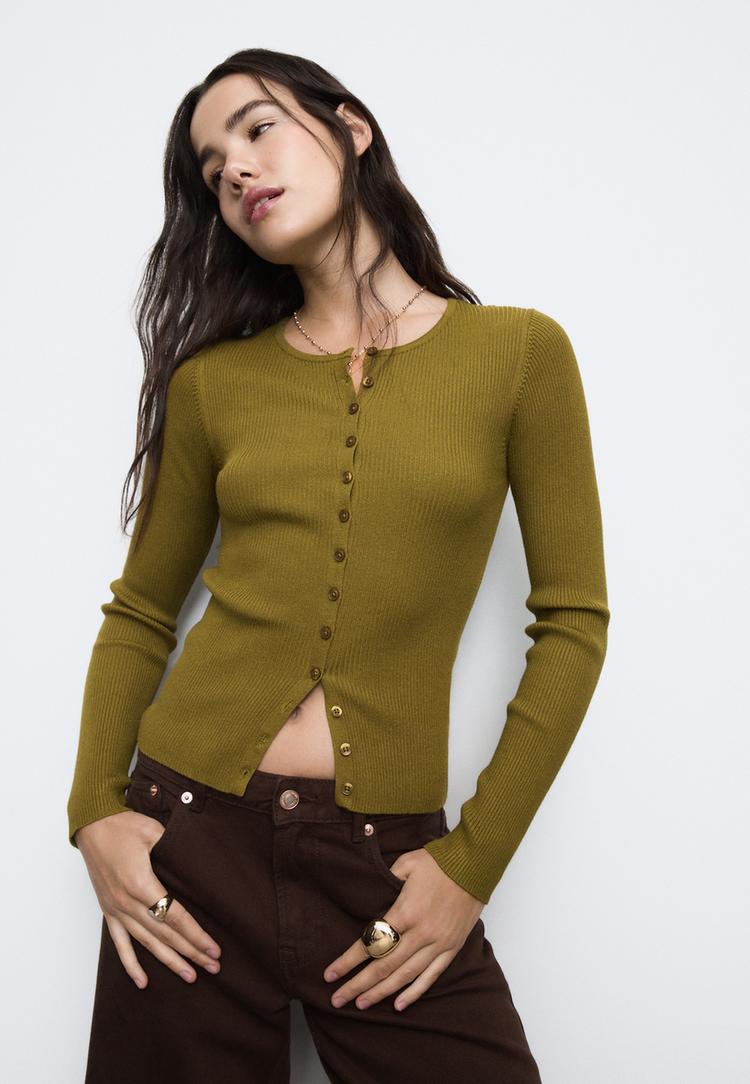 chaqueta de punto canale botones