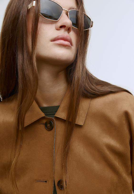 cazadora bolsillos efecto ante