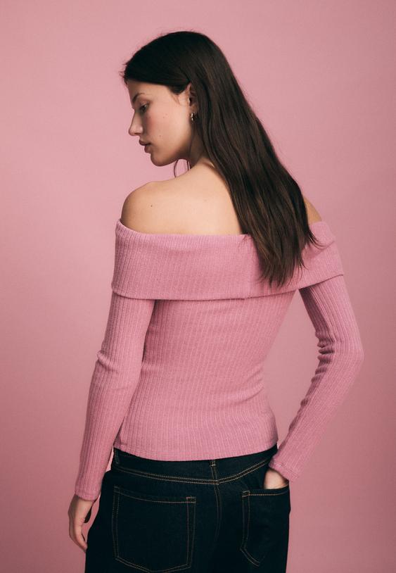 stricktop-mit-carmenausschnitt