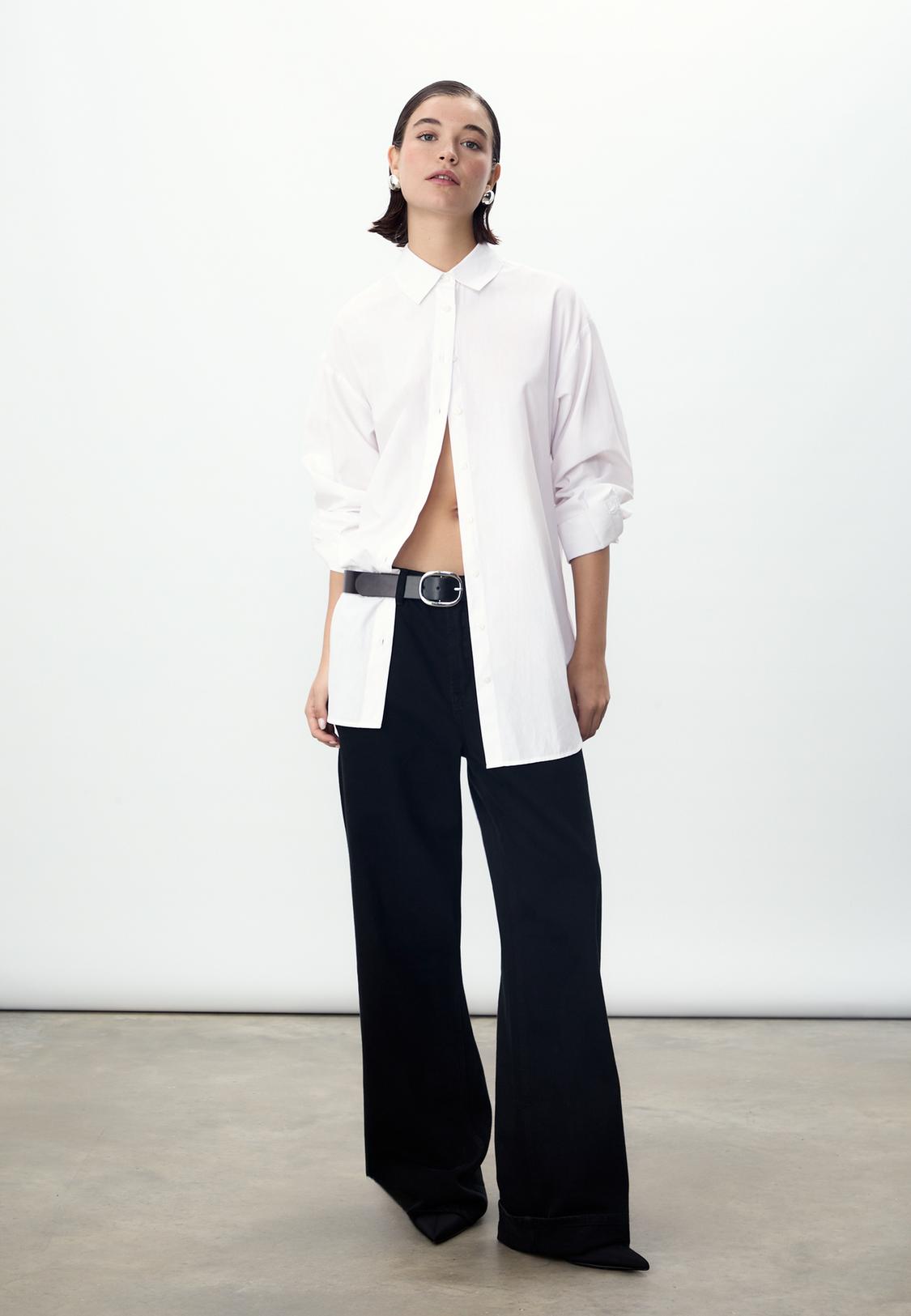 Ceinture Look Avec Chemise Blanche Longue Chemise Longue Avec