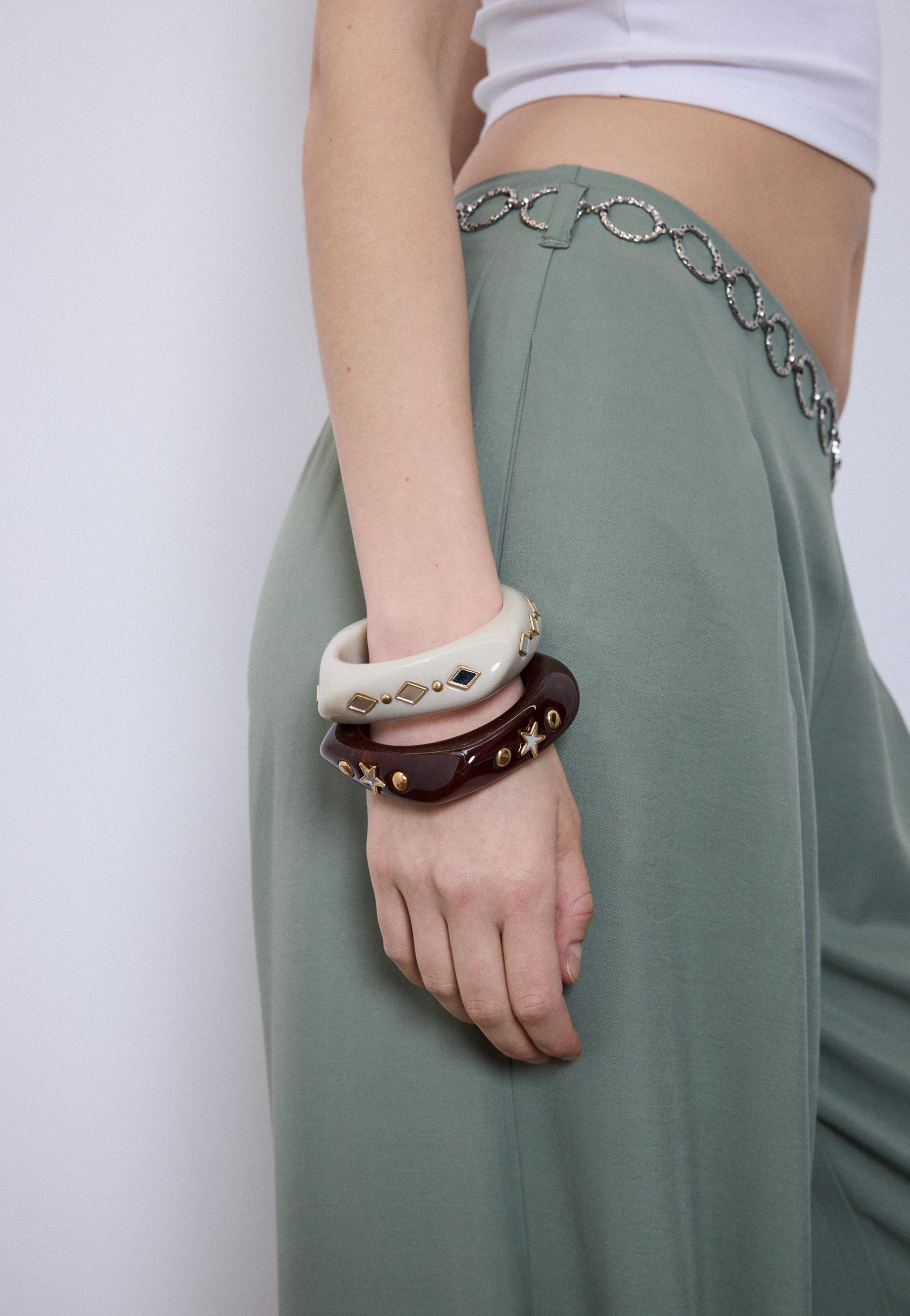Set of 2 star and brilliant bracelets — Brown