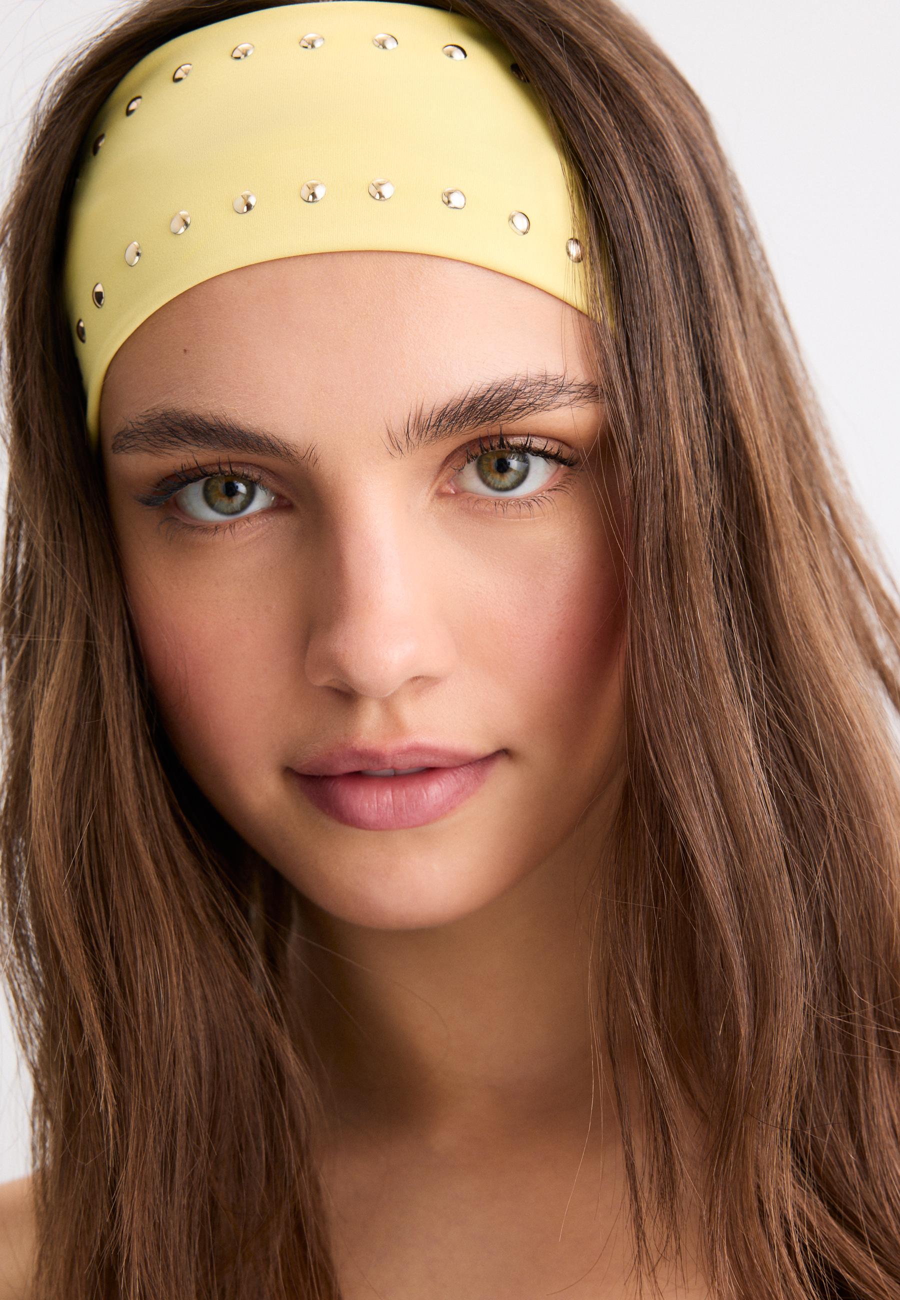 Set of 2 fur headbands with studs — Ecru