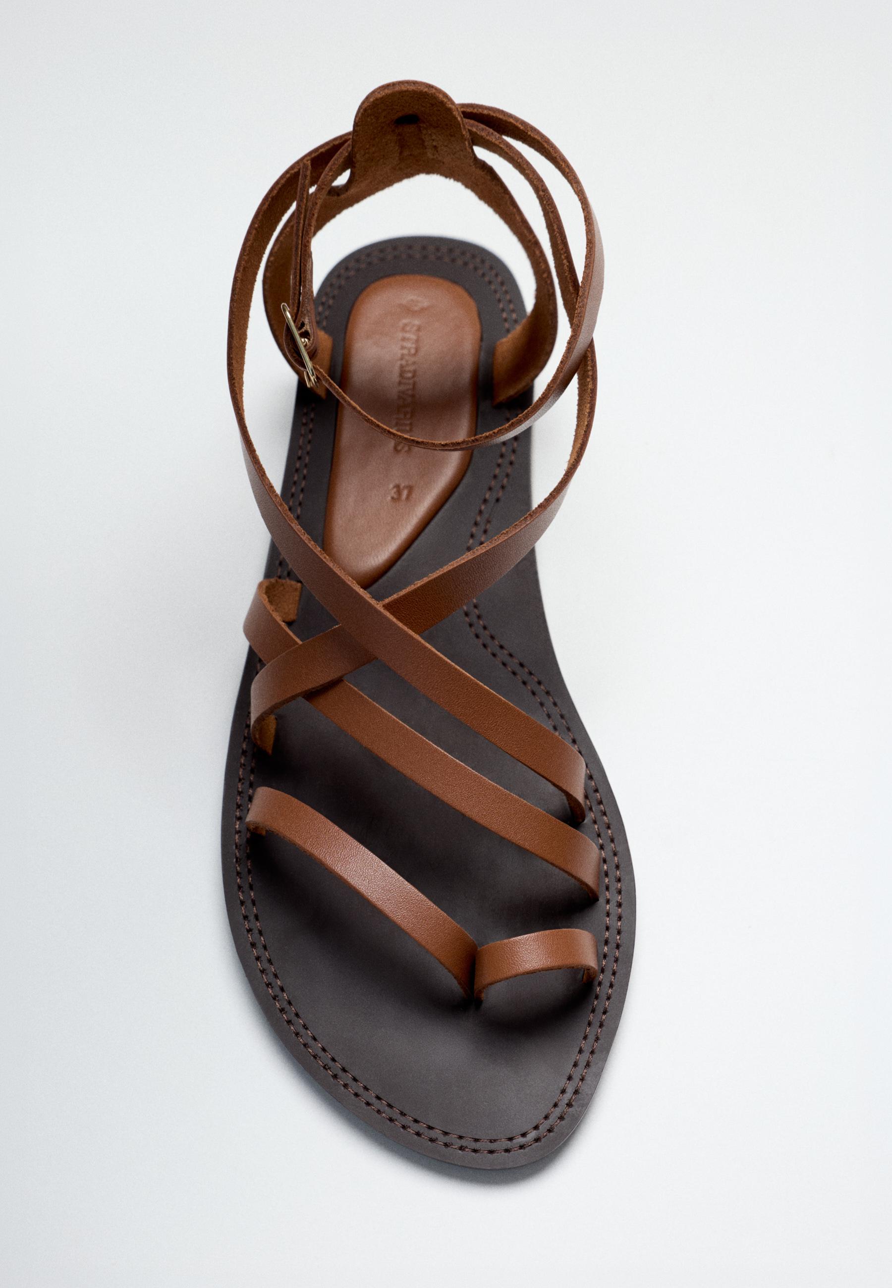 Flat leather tie-up sandals — BROWN