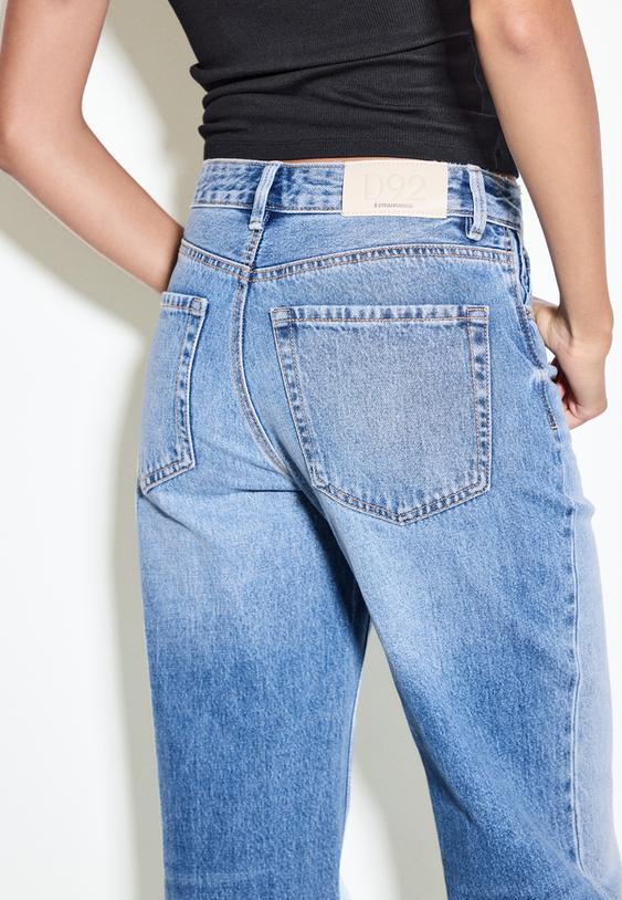 d92 jeans straight wide com rasgoes l04891746